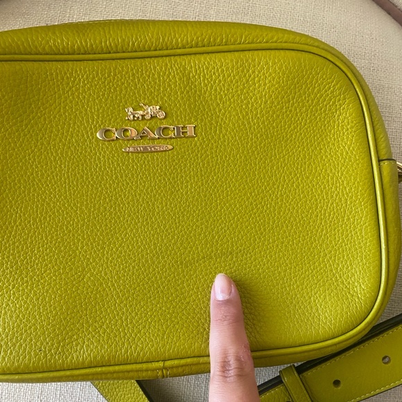 ❗️SOLD❗️Coach Jamie Camera Bag Chartreuse - Picture 5 of 8